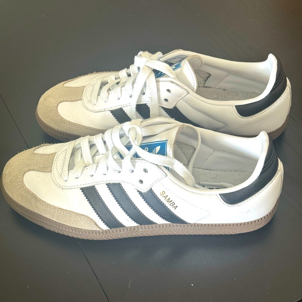 Adidas Sambas